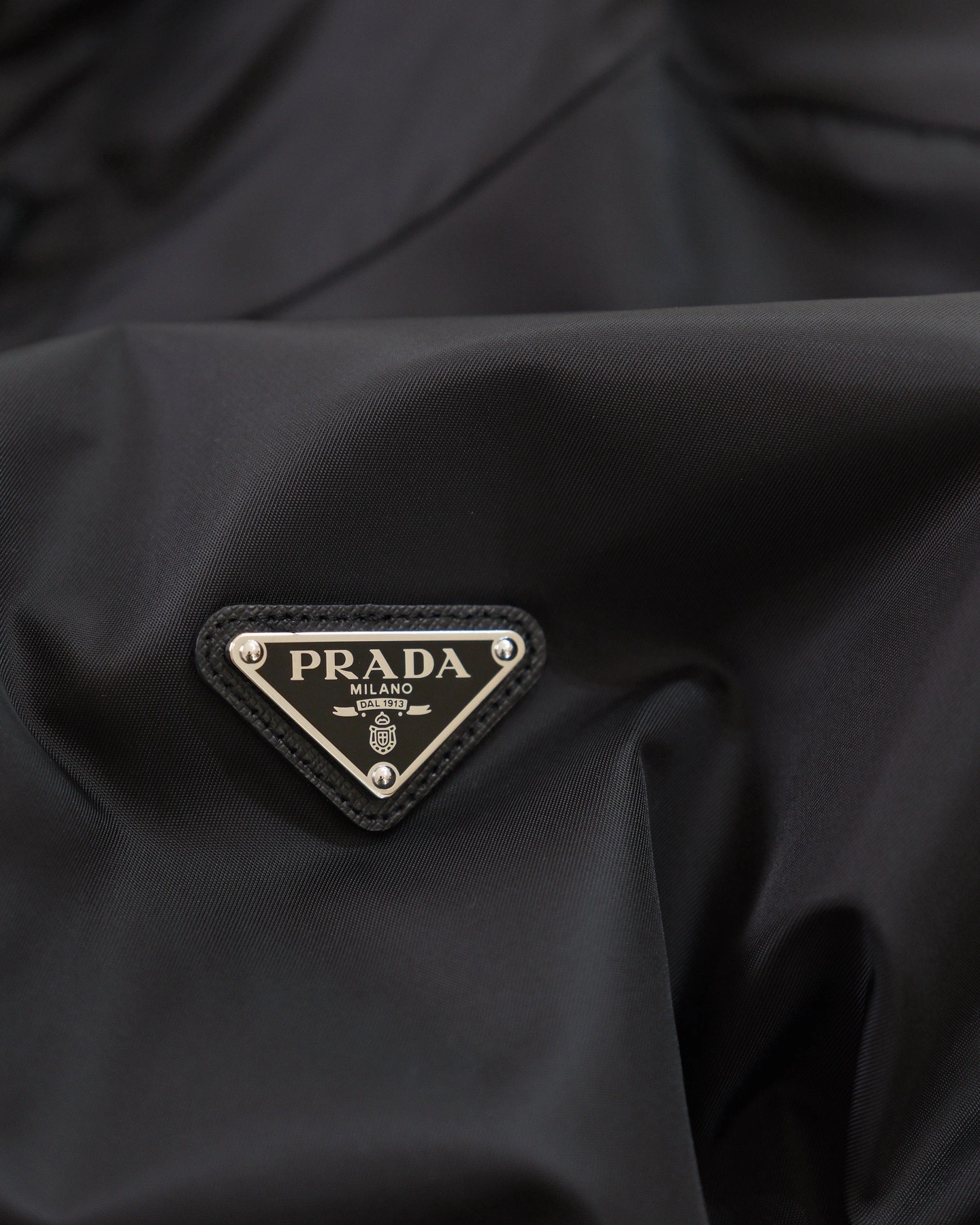 wg.luxury -- Pr141 reversible nylon item: E-F110J1434